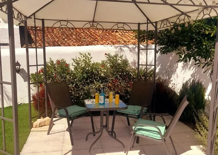 Alojamentos: Quinta Da Calma With Pool And Bbq